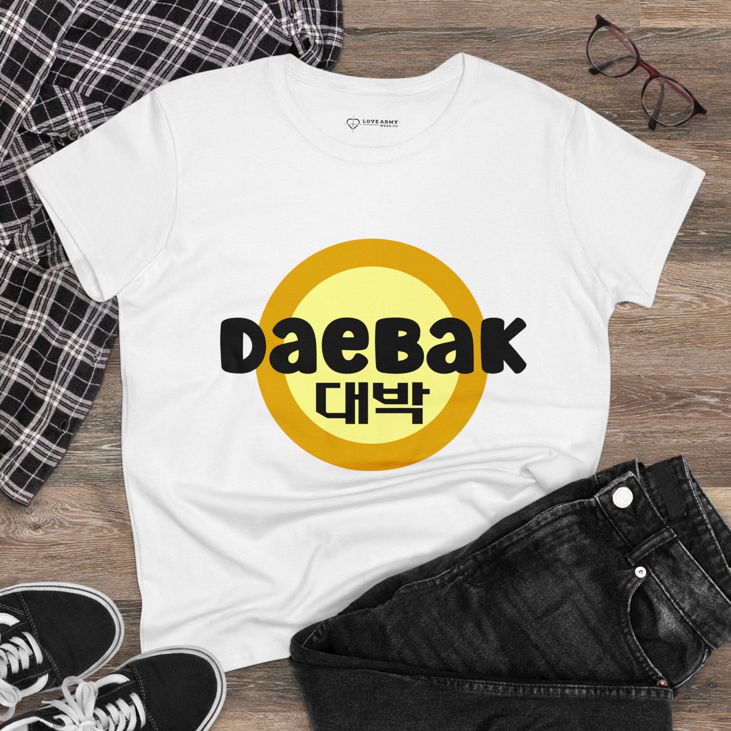 Daebak "대박" Tee - White